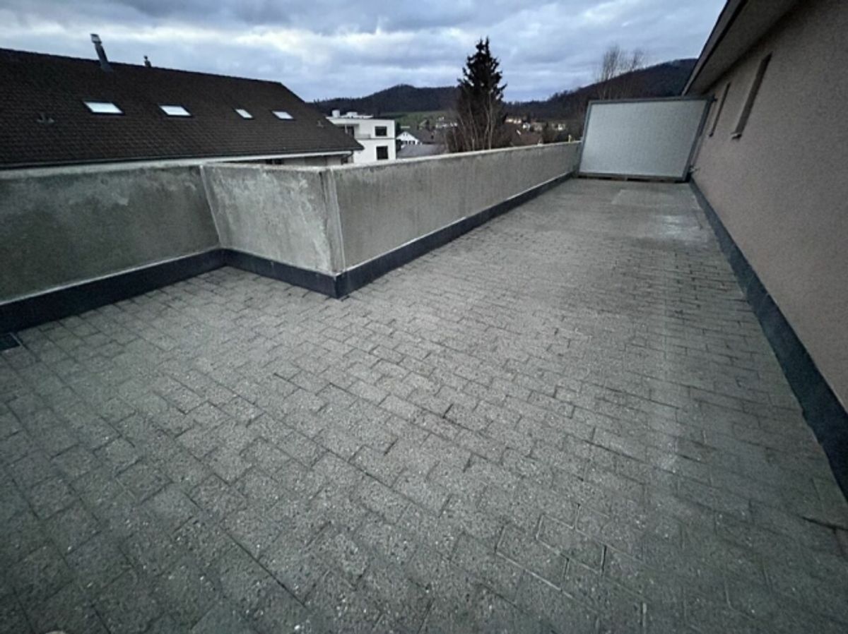3.5 Zi-Dachwohnung, Lift, top Aussicht - 14