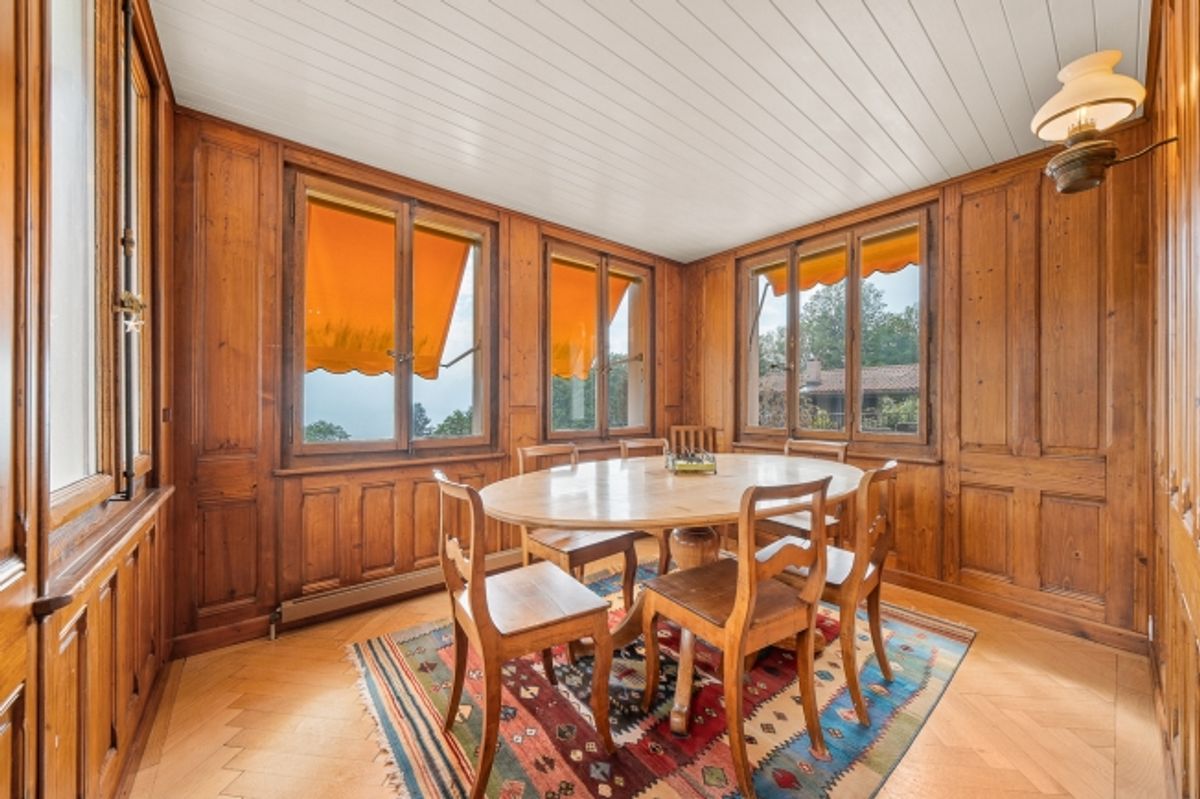 Wunderschöne freistehende Villa mit herrlichem Blick auf den See - 2