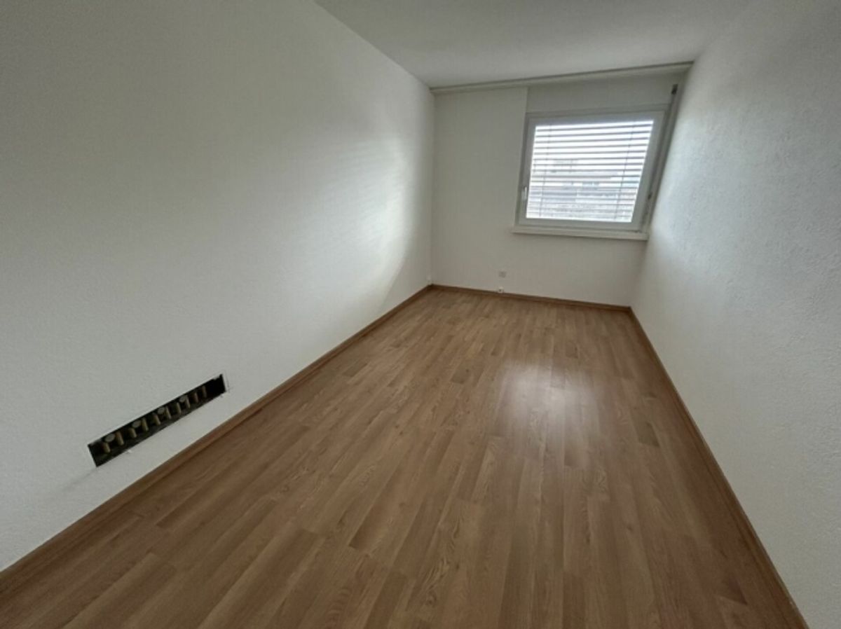3.5 Zi-Dachwohnung, Lift, top Aussicht - 6