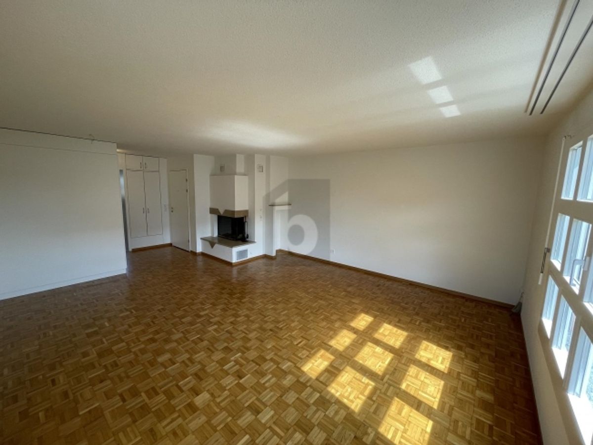FAMILIENFREUNDLICH MIT GROSSEM BALKON - 1