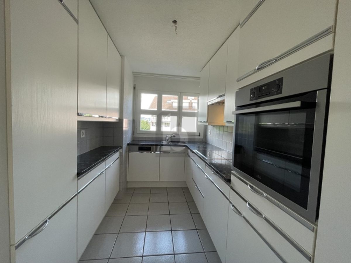 FAMILIENFREUNDLICH MIT GROSSEM BALKON - 4