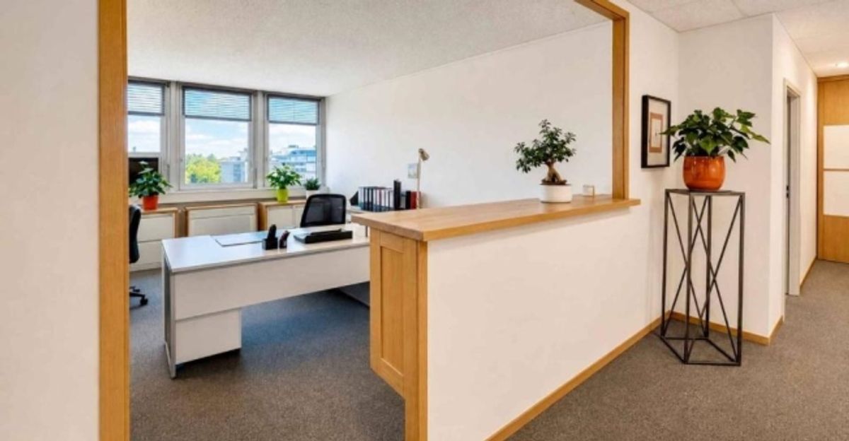 Bureaux dans le quartier Malagnou-Florissant - 1