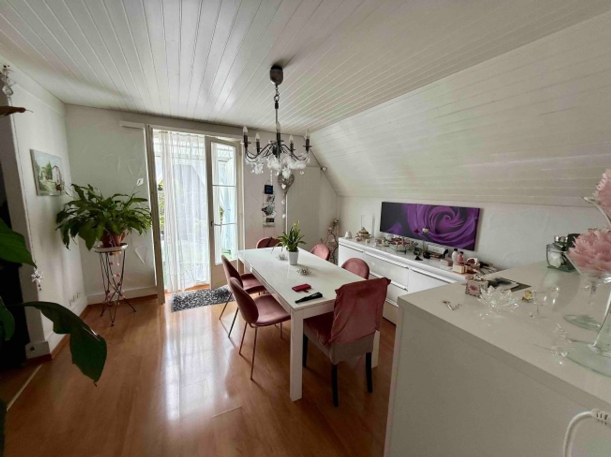 6.5-Zimmer-Haus mit Gewerbeanteil in Zuchwil kaufen - 7