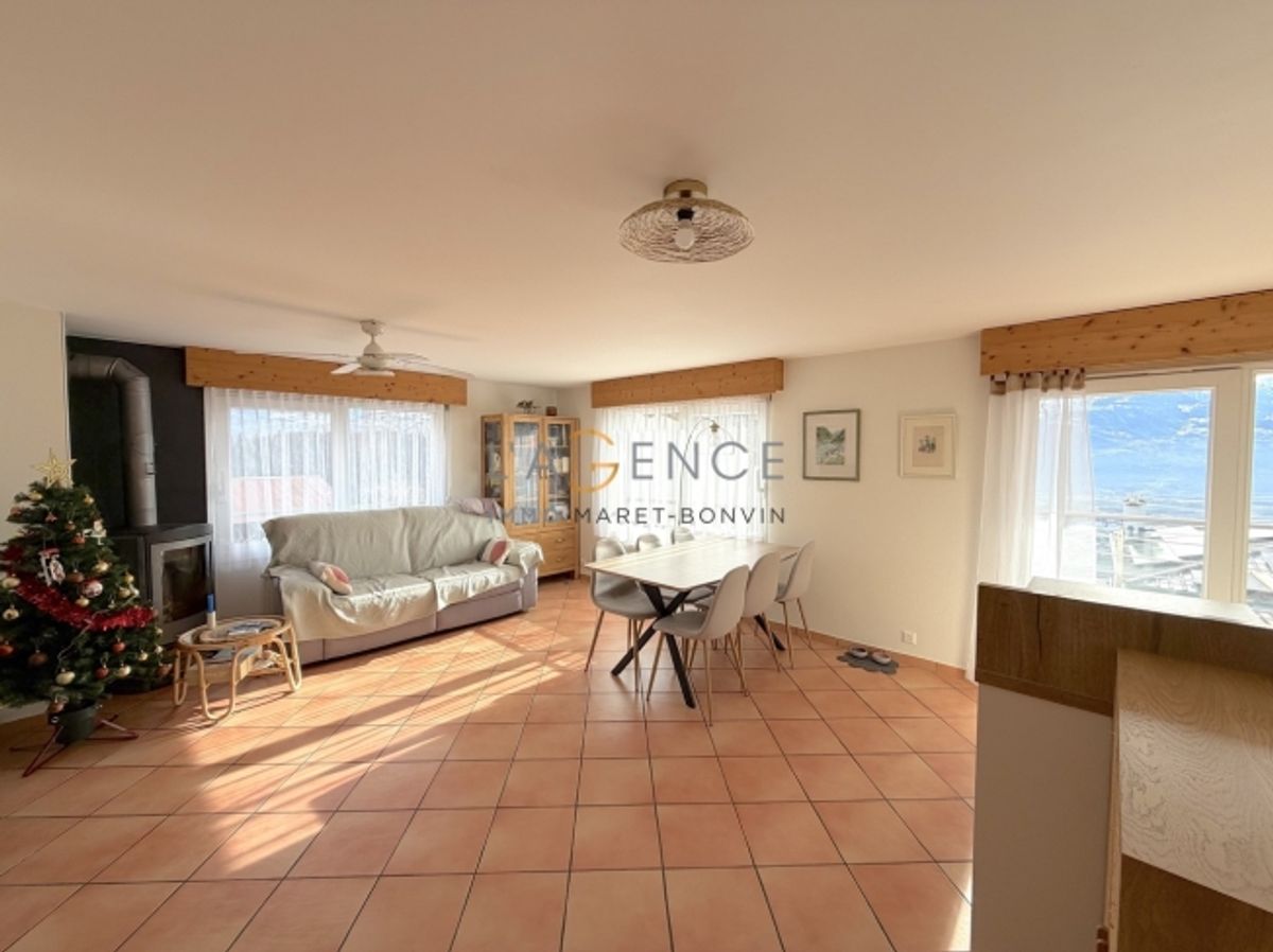 4,5-ZIMMIGES APARTMENT MIT 9 M2 GRÜNEM BALKON - 0