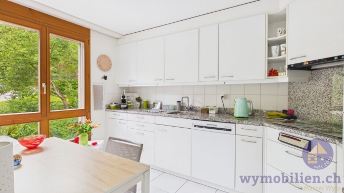 Wohnen mit Feriengefühl – 3.5-Zimmer-Wohnung mit verglastem Balkon - 6
