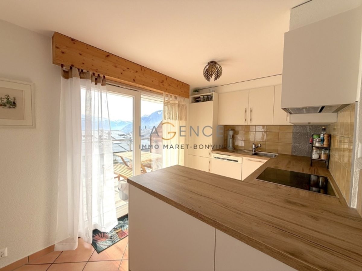 4,5-ZIMMIGES APARTMENT MIT 9 M2 GRÜNEM BALKON - 3