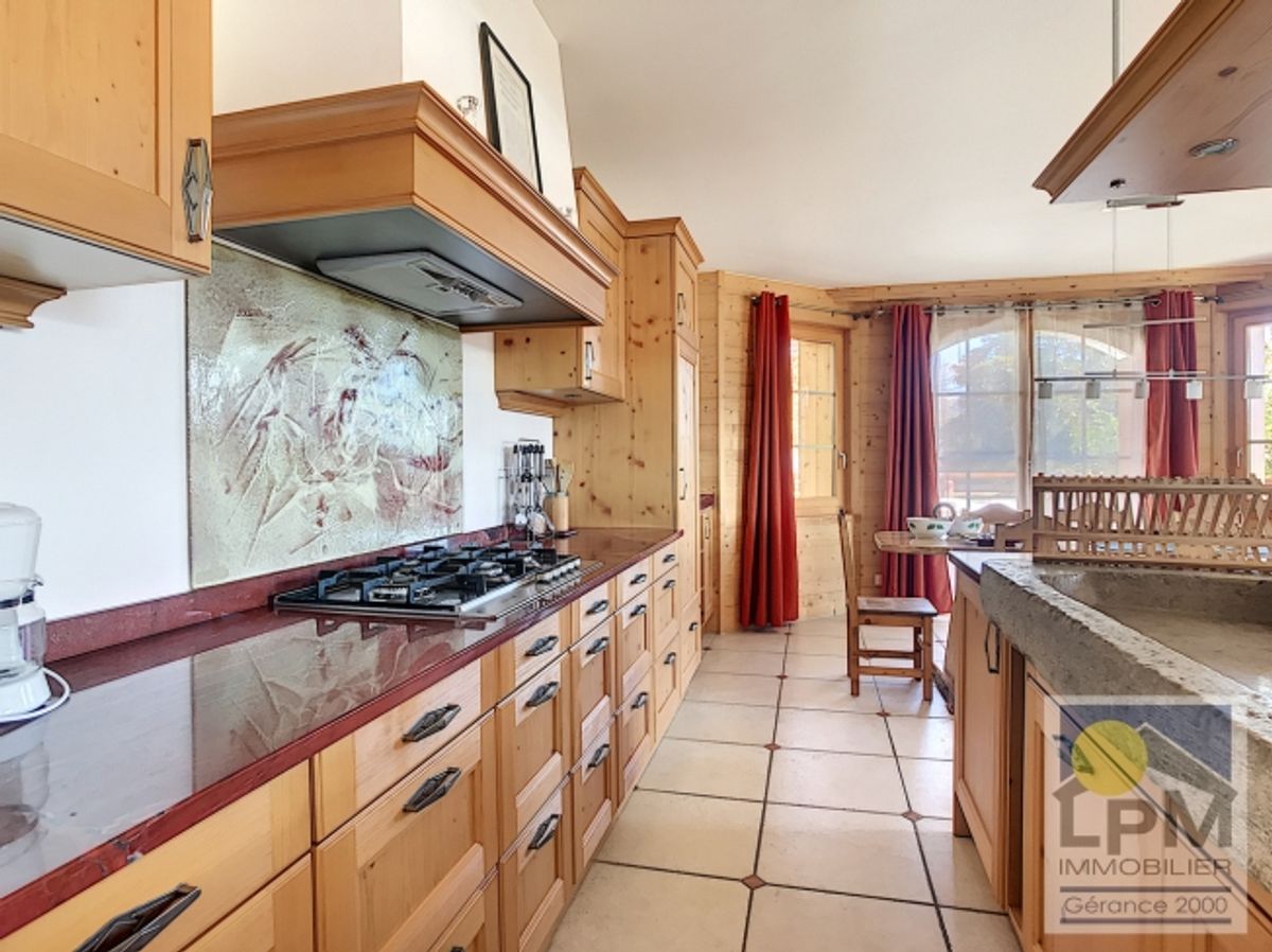 Exklusive Wohnung ! 3.5 Zimmer Standing Apartment von 123 m2 - 2