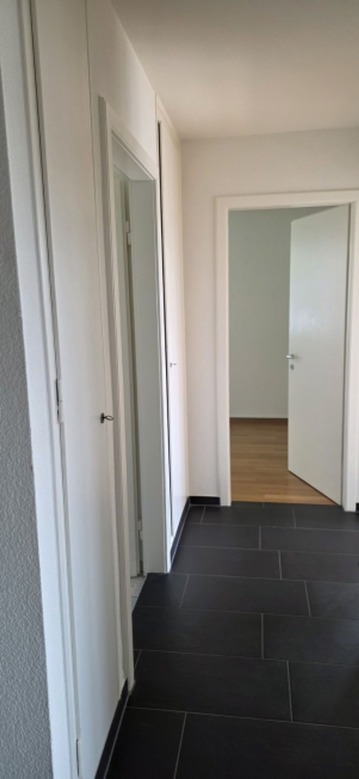 3 Zimmerwohnung EG - befristet bis 30.09.2027 - 1