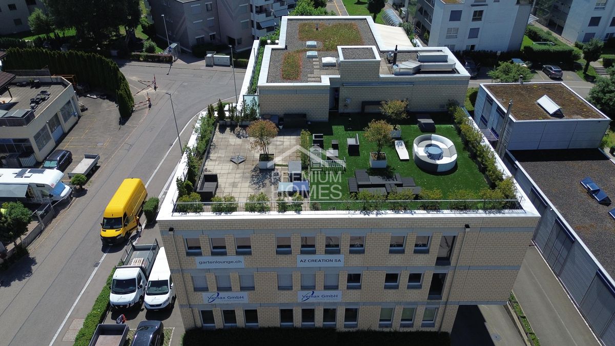 Viel Raum für Ihre Geschäftsidee - Büro, Showroom & Lager - 1