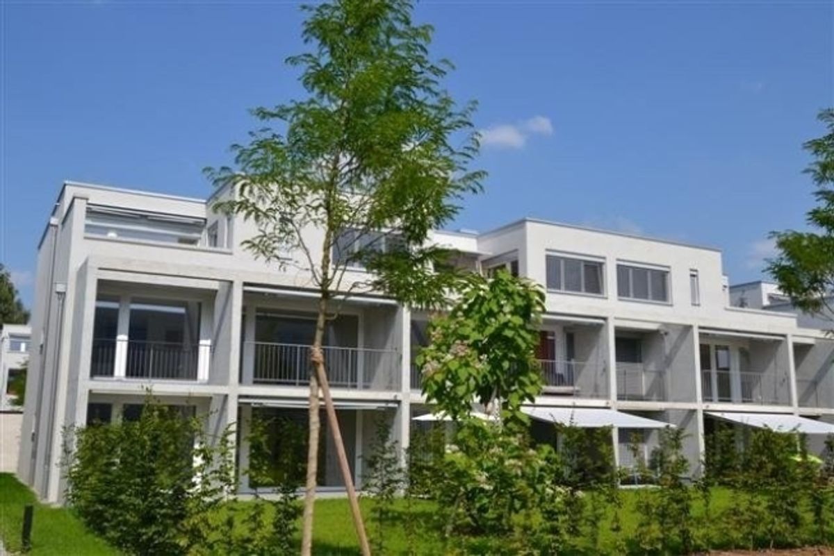 Wohlfühloase mit grossem Balkon - 0