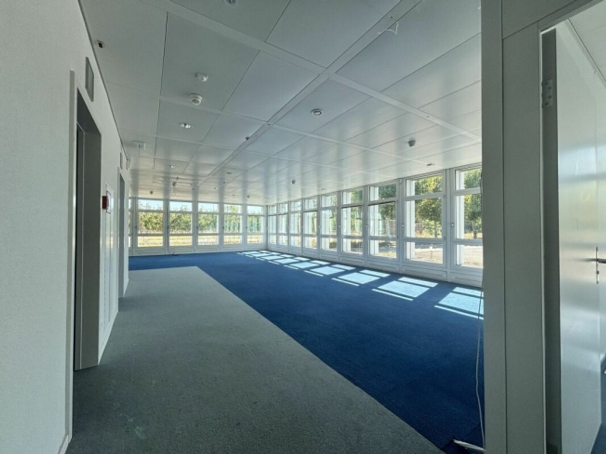 Etoy Vaud bureaux à louer proche gare CFF - 3