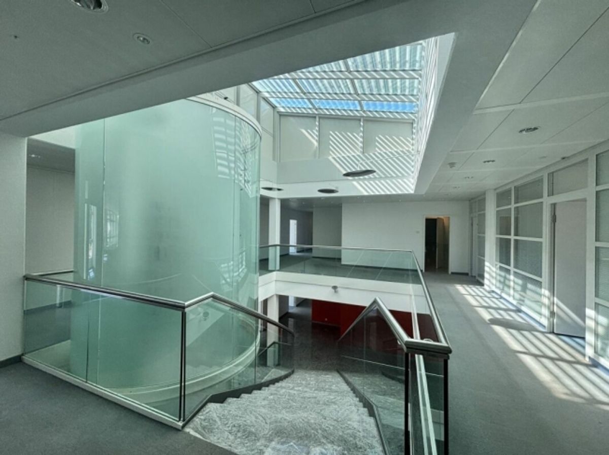 Etoy Vaud bureaux à louer proche gare CFF - 4