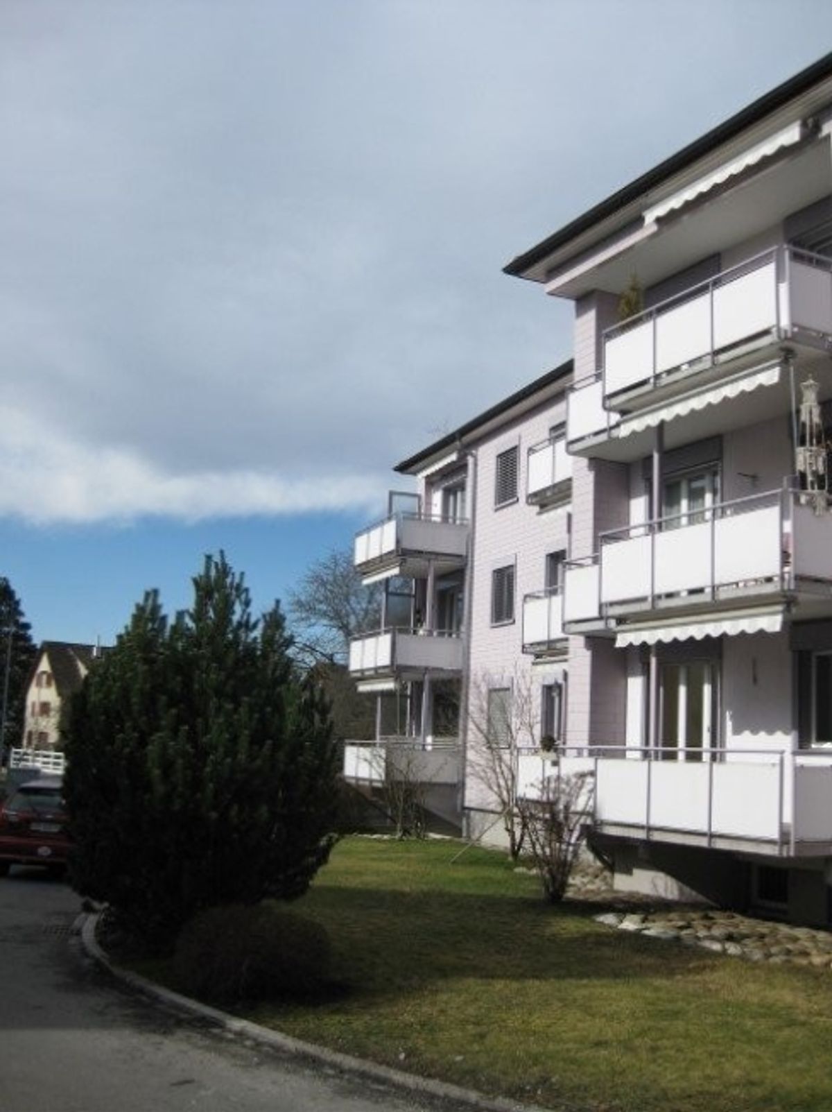 Besichtigen - Einziehen - Wohlfühlen - 0