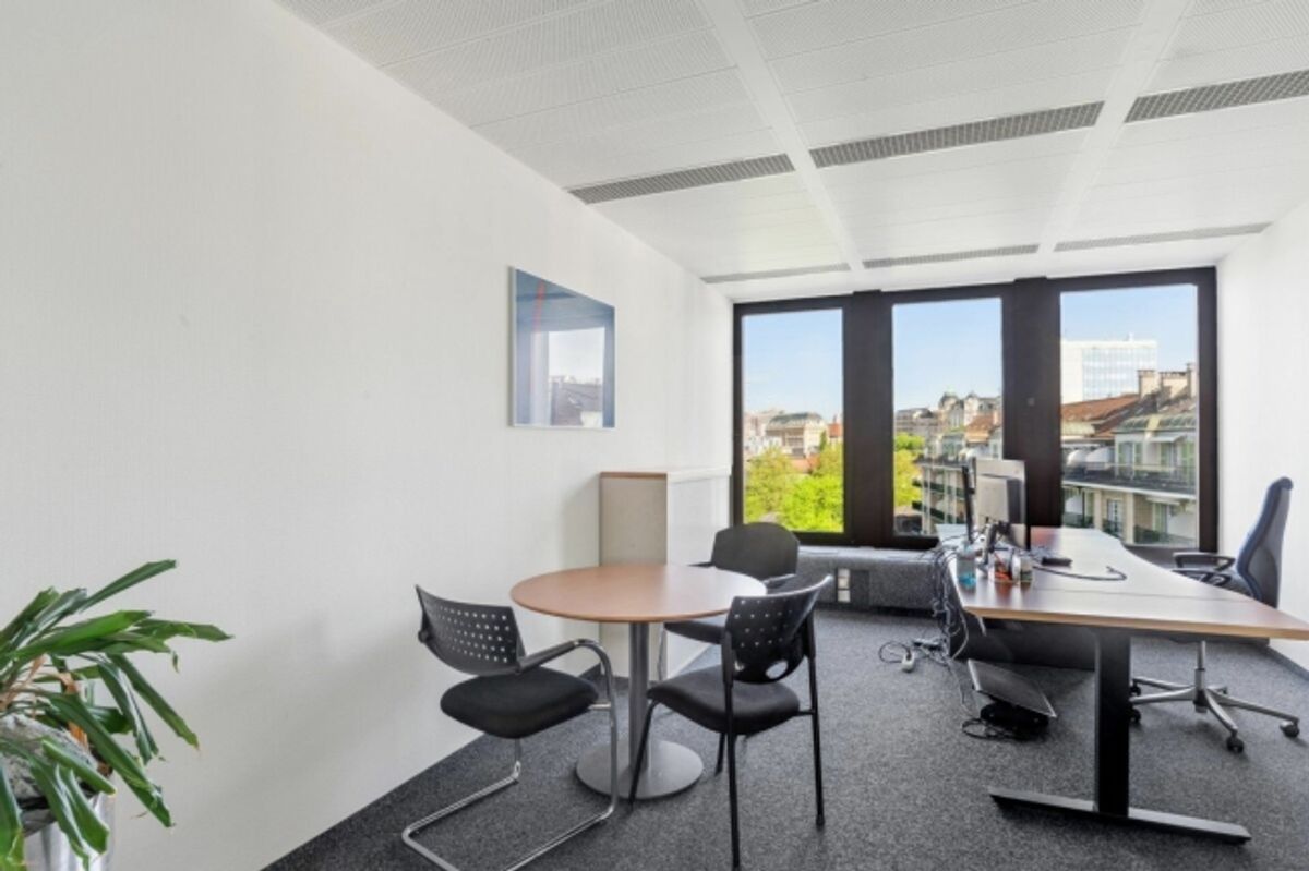 2 plateaux divisibles de 685 m² avec vue sur le lac - 2