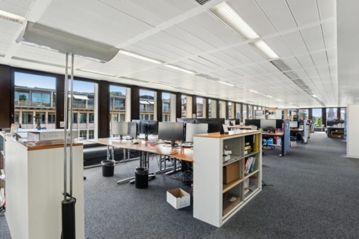 2 plateaux divisibles de 685 m² avec vue sur le lac - 6
