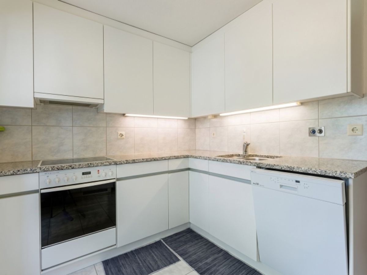 4-Zimmer-Wohnung an attraktiver Lage in Zürich-Enge - Befristet bis 30.04.2027 / Unmöbliert / MUSTERBILDER - 2