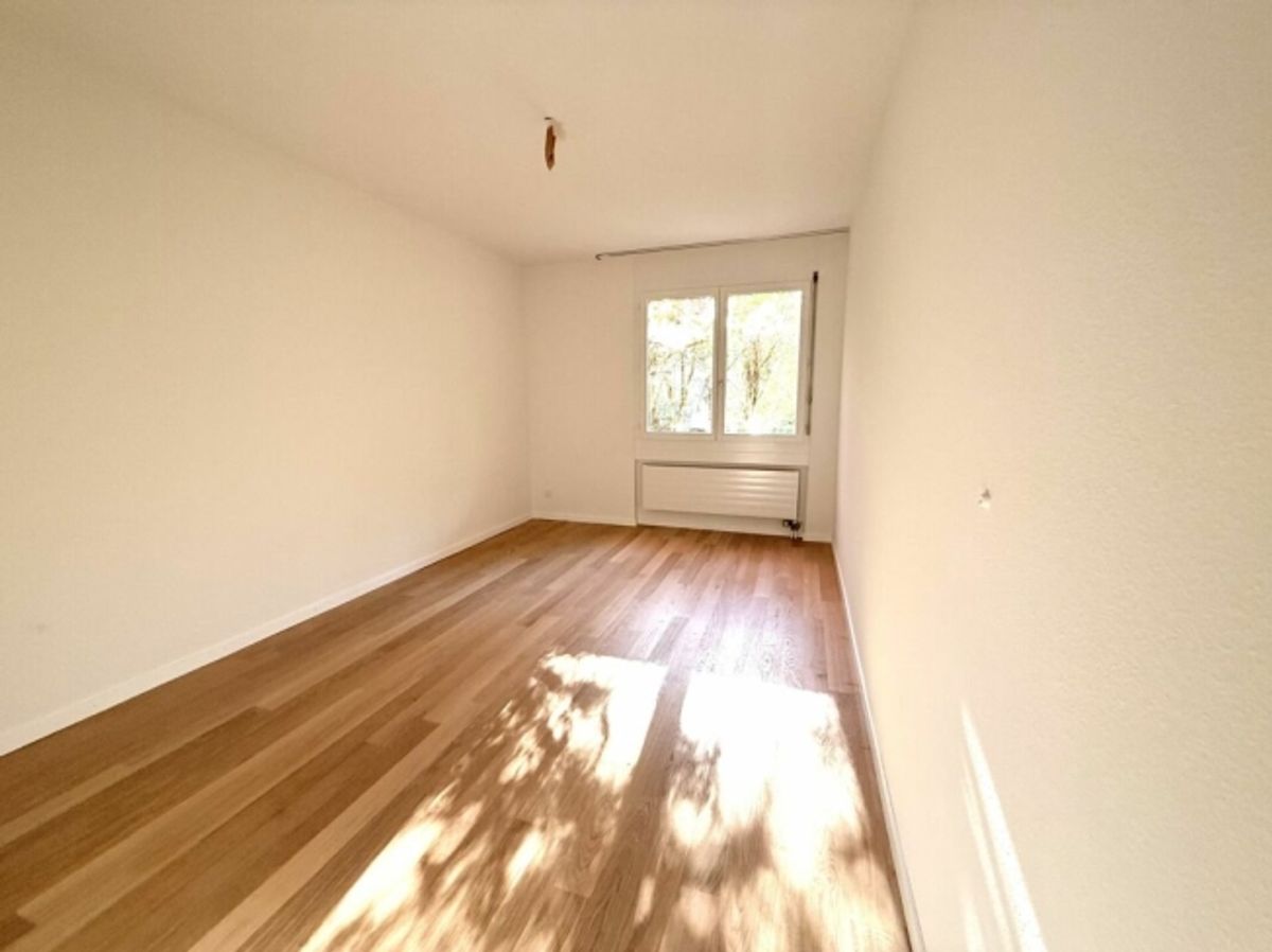 Frisch renovierte 4.5-Zimmer-Wohnung in Albisrieden - 3