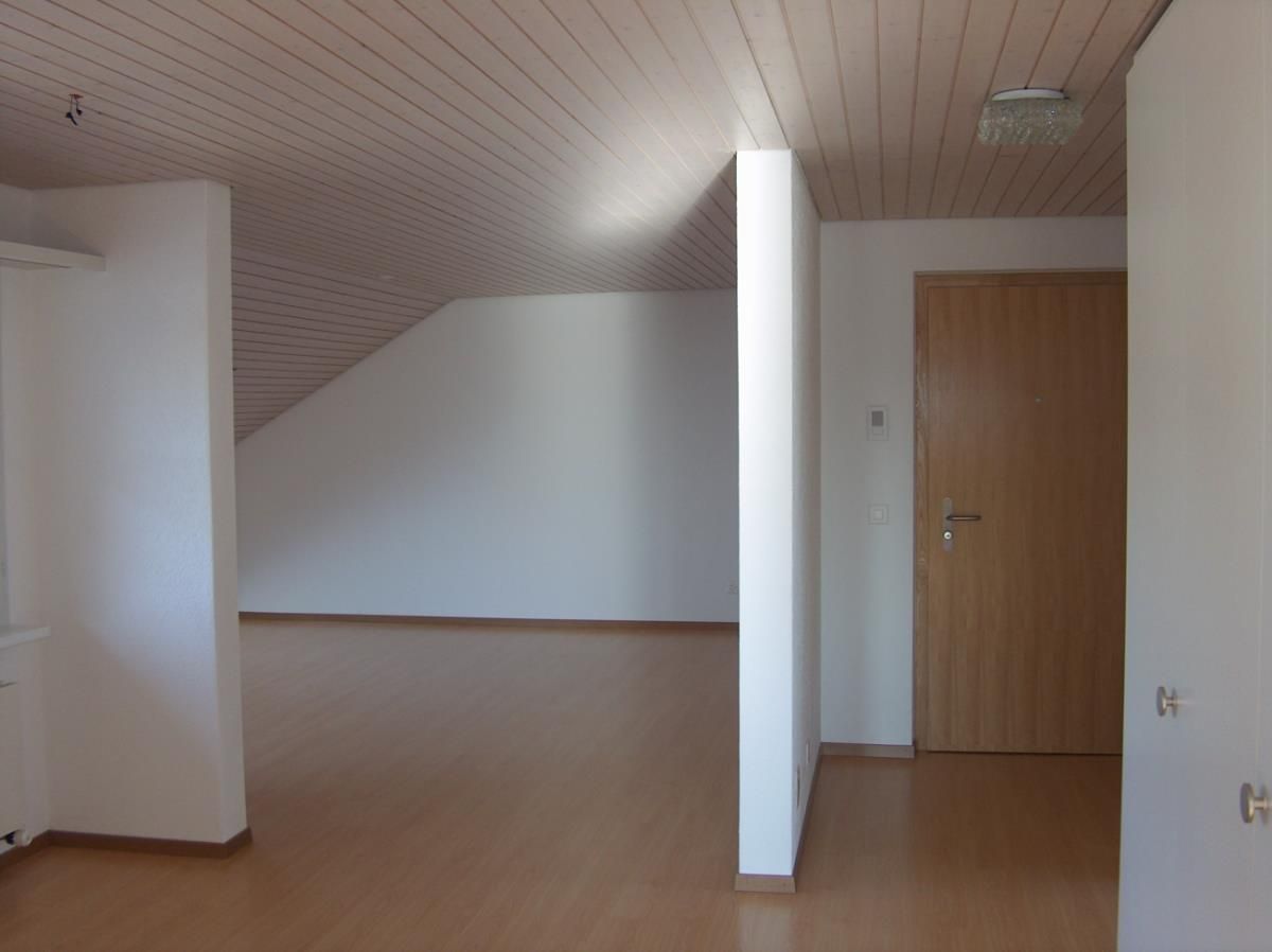 3.5 Zimmer Dachwohnung - 9
