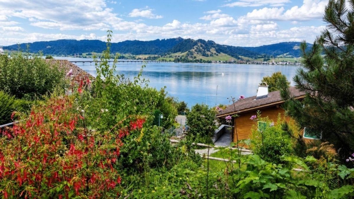 FERIENHAUS MIT SENSATIONELLER SEE- UND BERGSICHT - 5