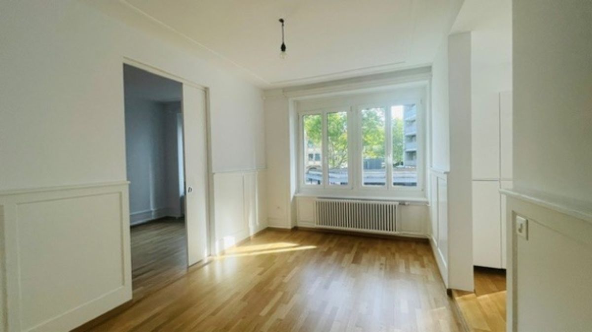Zentral und komfortabel – 4.5-Zimmer-Wohnung nahe Bahnhof Wiedikon - 2