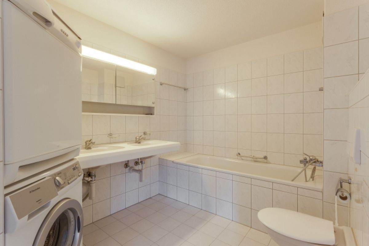 Mieten ohne Kaution - 2-stöckige Dachwohnung im Grünen - 5
