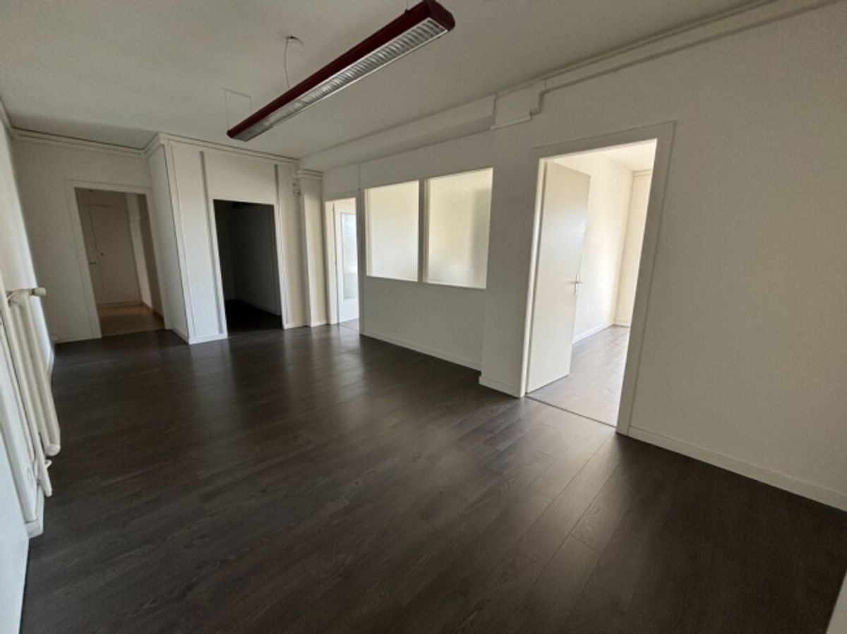 Bureau spacieux et lumineux de 175 m² - conditions flexibles - 3