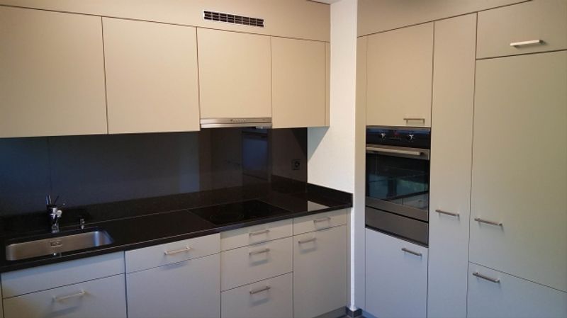 2.5-Zimmer-Wohnung mit Sitzplatz! "Mieten ohne Kaution" - 3