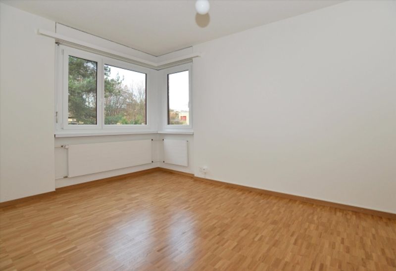 2.5-Zimmer-Wohnung mit Sitzplatz! "Mieten ohne Kaution" - 6