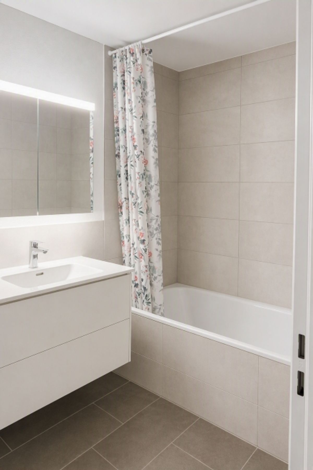 Wohnen, wo modernes Design, Komfort und Natur zusammenkommen - 7