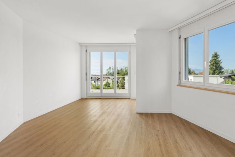 7-Zimmer-Einfamilienhaus mit Einliegerwohnung in Dürnten kaufen - 9