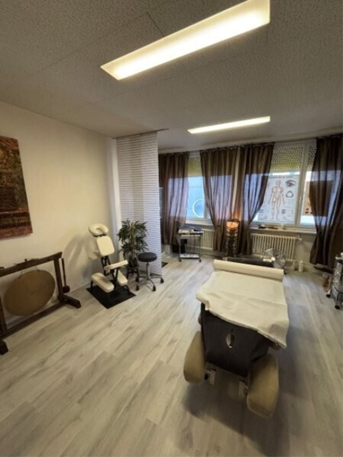 Surface commerciale/bureau - 25m2 - 1