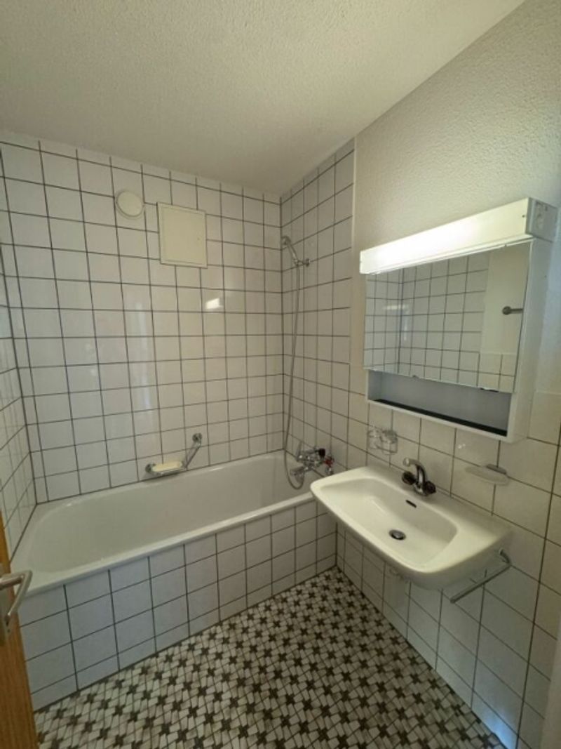 Schöne Wohnung mit herrlicher Aussicht zu den Bergen - 4
