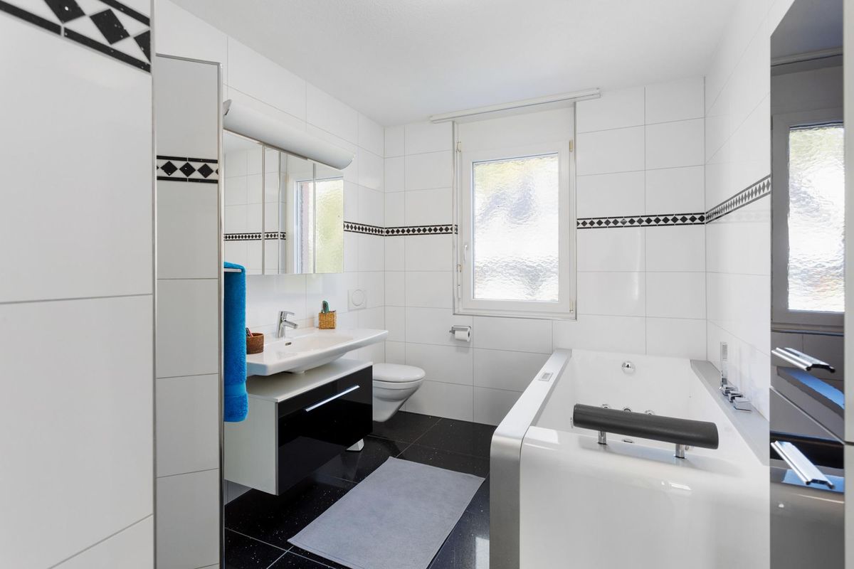 Einzigartige 5.5-Zimmer-Attikawohnung mit Traumterrasse in Bülach - 11