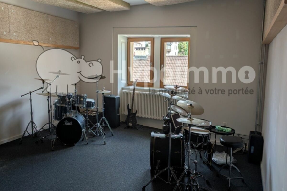 Musiklokal im Gebäude der ehemaligen Post von Le Locle - 0