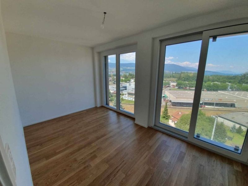 Sehr schöne Wohnung im 9. Stock mit Blick auf den Neuenburgersee und das Jura-Gebirge - 8