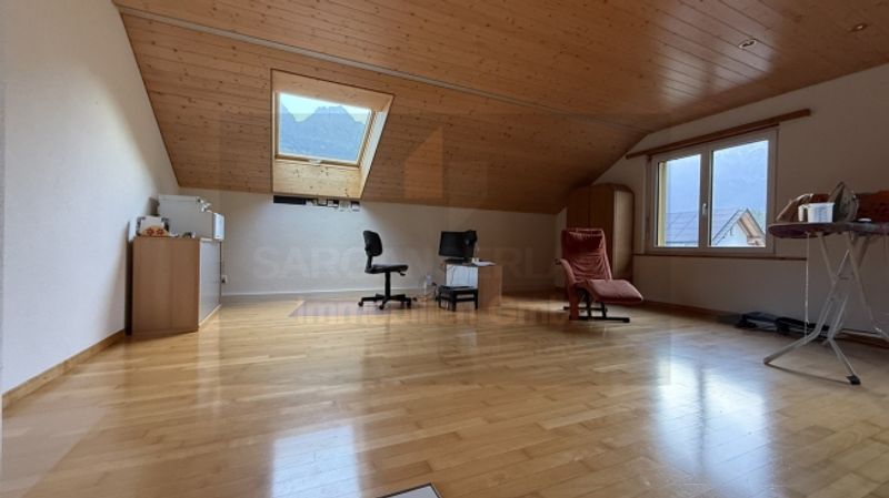 Wenige Schritte vom Walensee mit Blick auf die Churfirsten - 10