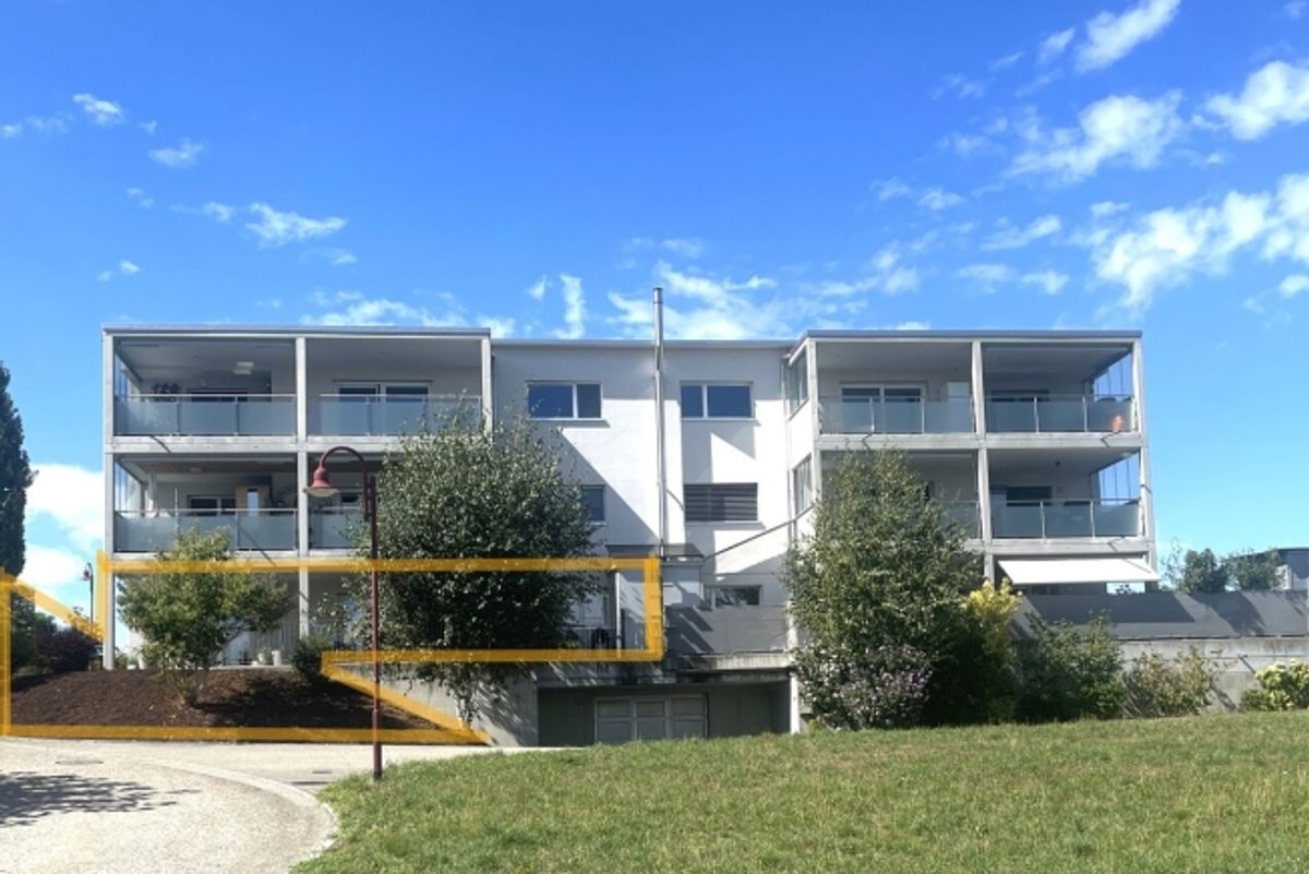 4½-Zi-Gartenwohnung - Wohnen mit Komfort und Weitsicht - 0