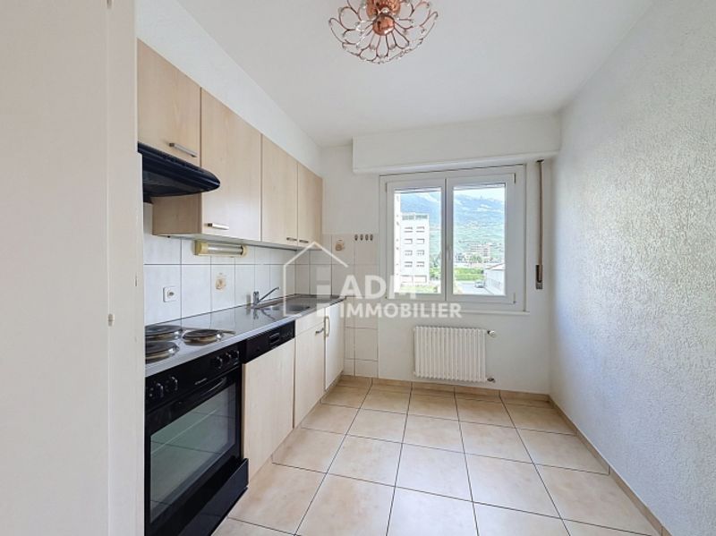 3.5-Zimmer-Wohnung mit zwei Parkplätzen - 6