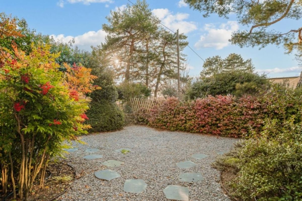 Hervorragendes Stadthaus mit Garten und Schwimmbad im Herzen von Chailly - 11