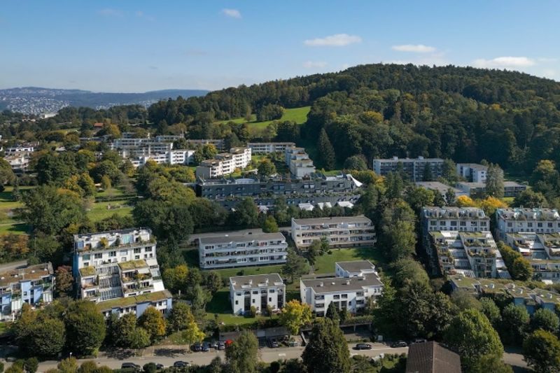Grosse, moderne 6.5 Zimmer-Wohnung - 12