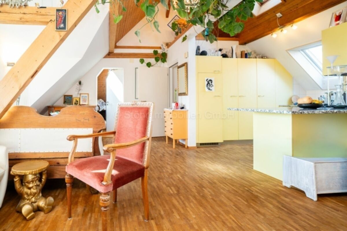 Charmantes Dreifamilienhaus mit Garten in Winterthur-Veltheim - 9