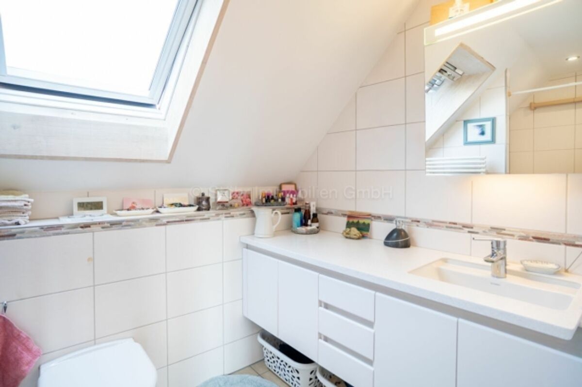 Charmantes Dreifamilienhaus mit Garten in Winterthur-Veltheim - 10
