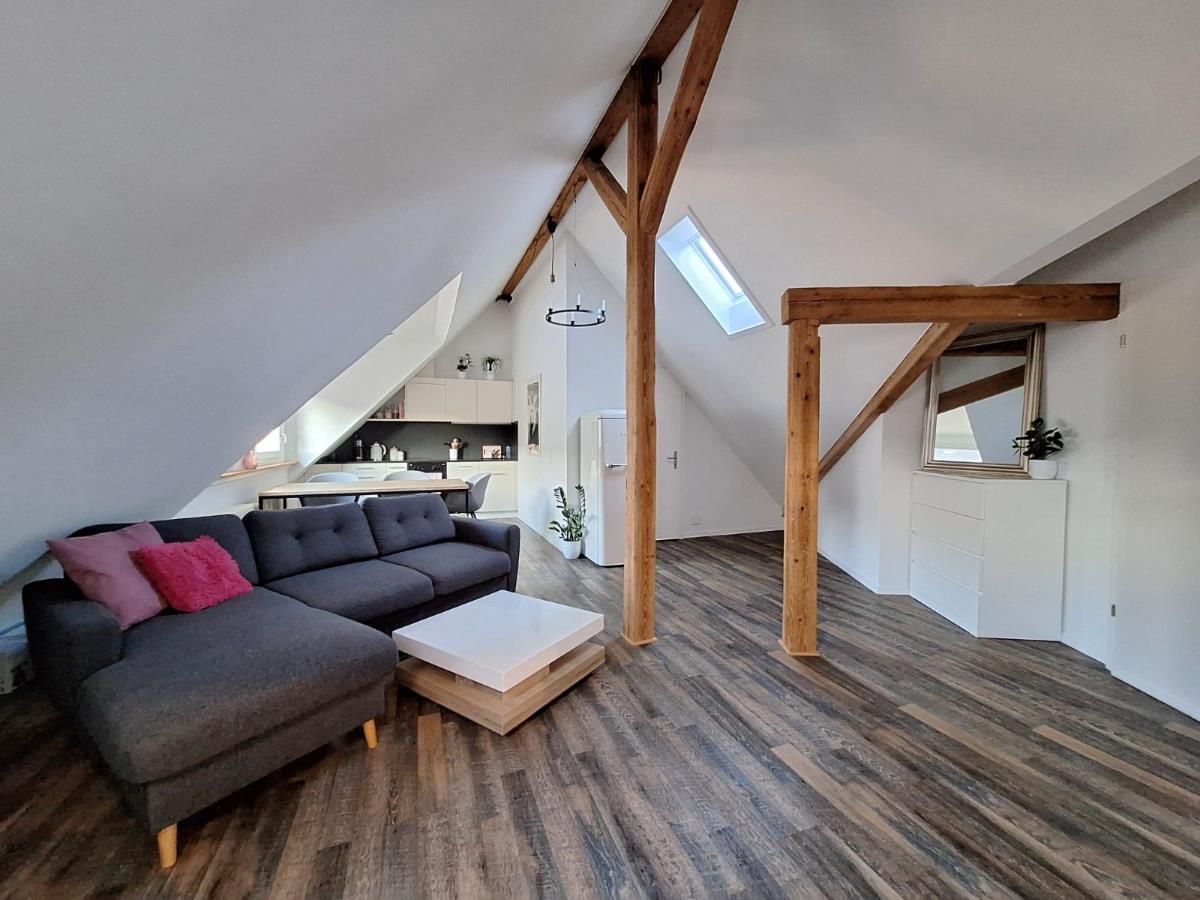 2.5 Zimmer Dachwohnung - 0