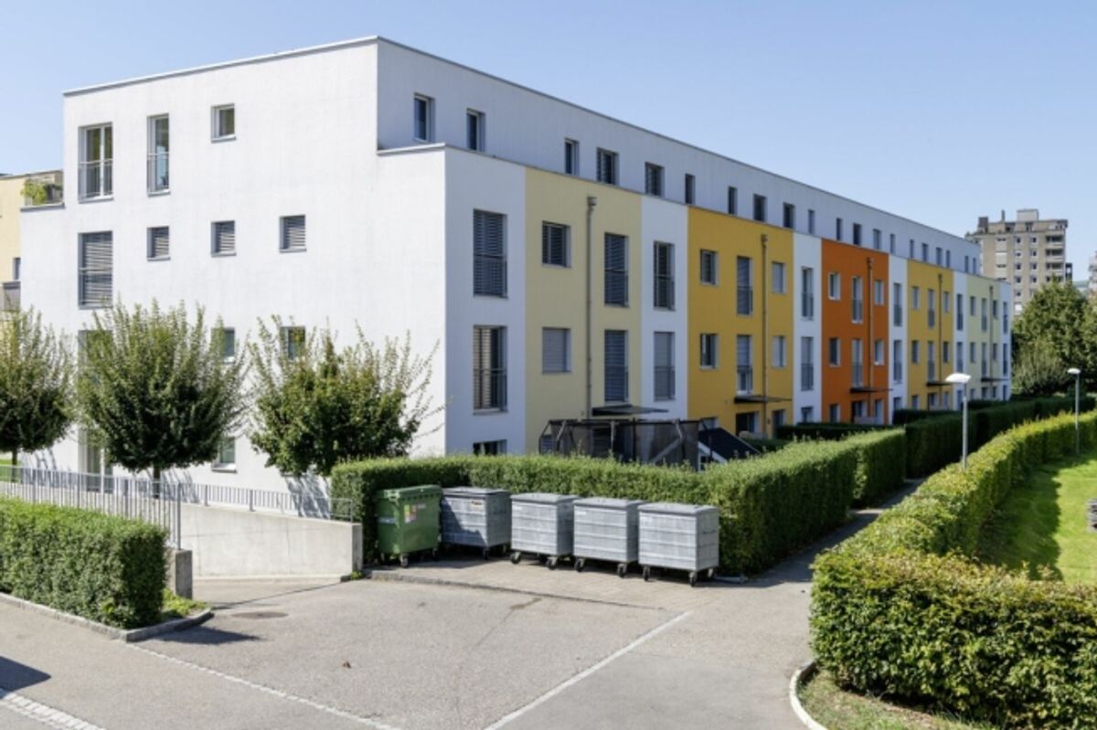 SCHÖNE WOHNUNG MIT GROSSEM BALKON - 3