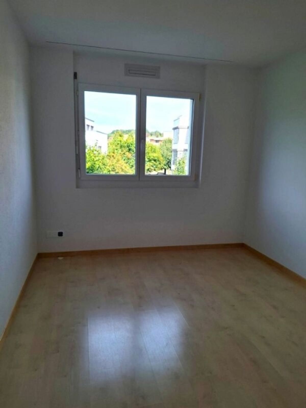 SCHÖNE WOHNUNG MIT GROSSEM BALKON - 9