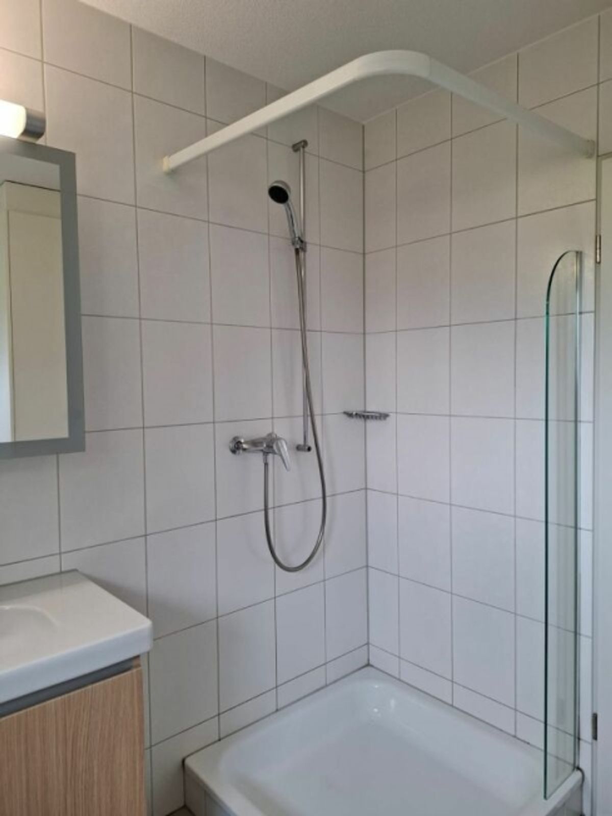 SCHÖNE WOHNUNG MIT GROSSEM BALKON - 11