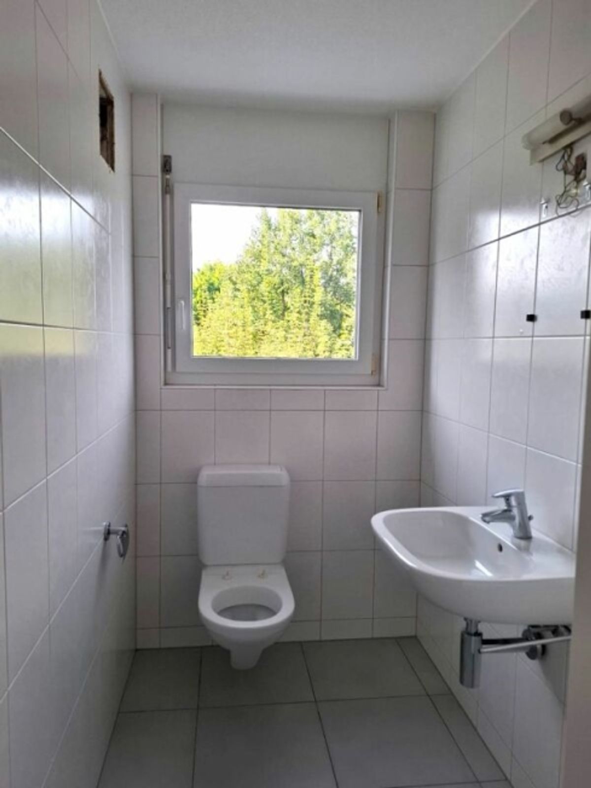 SCHÖNE WOHNUNG MIT GROSSEM BALKON - 12