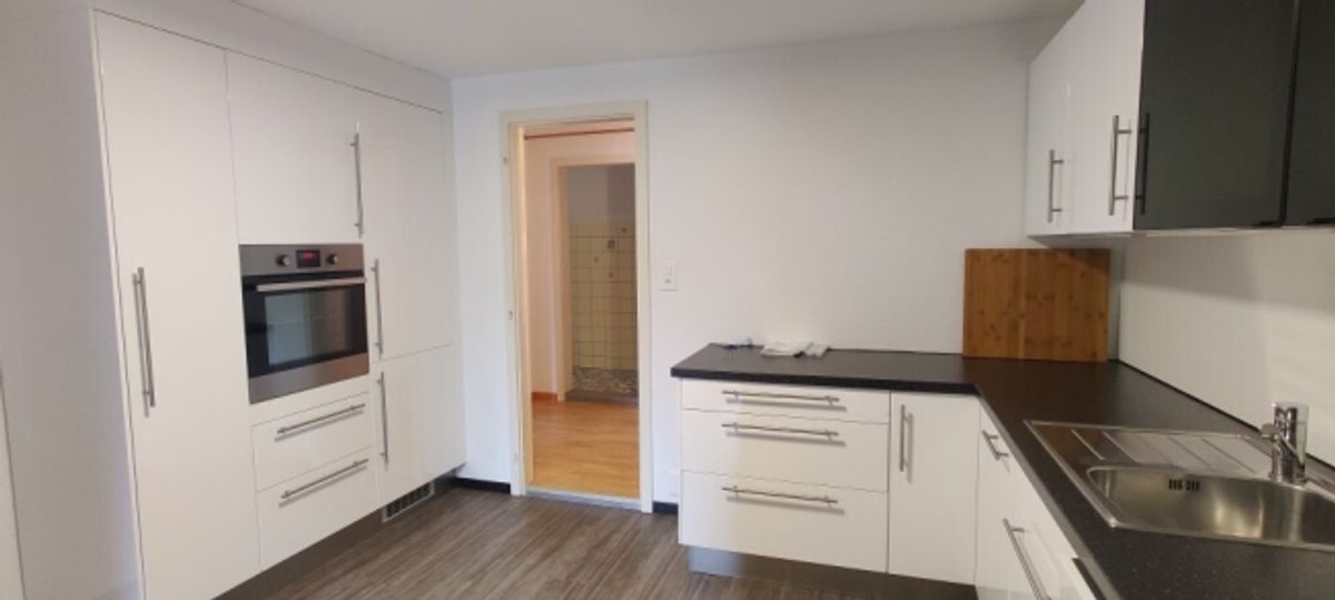 Schöne, helle 3.5 Zimmer Wohnung in Zweifamilienhaus - 9