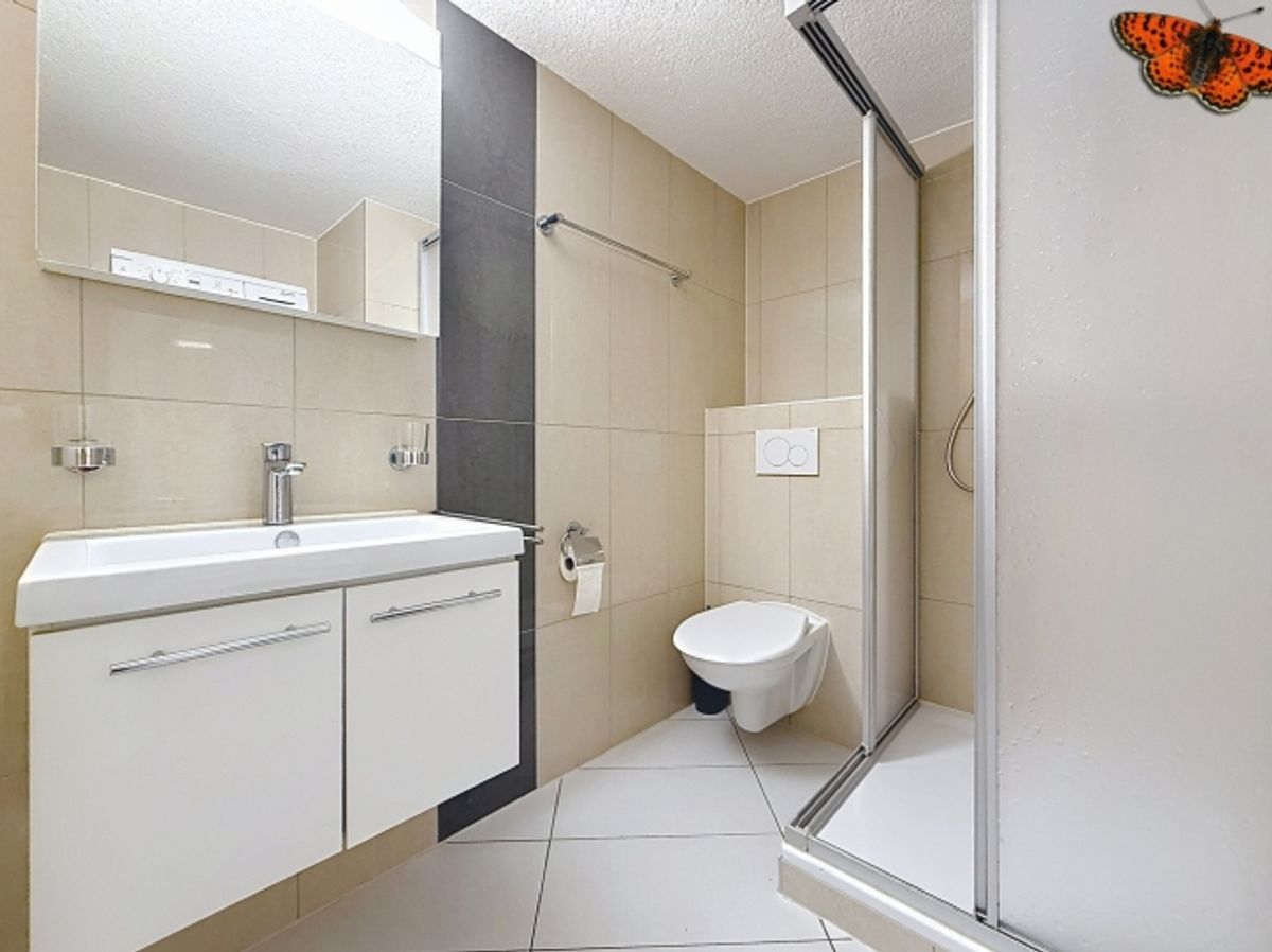 4 ½ ZIMMER-DUPLEX – Ideal für WG! - 6