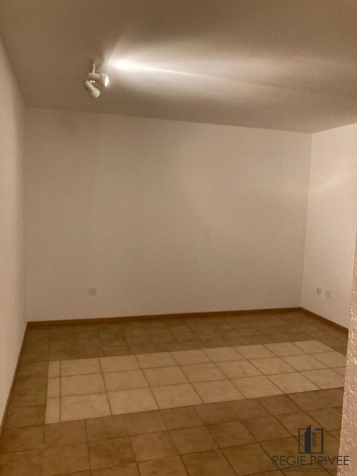Studio im 1. Stock - 3